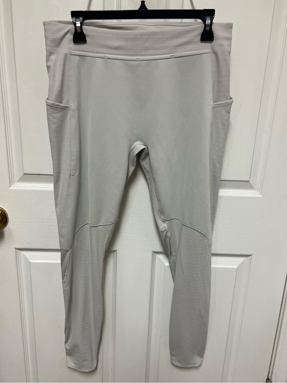 Lululemon Men’s XL Surge Warm Tight Vapor